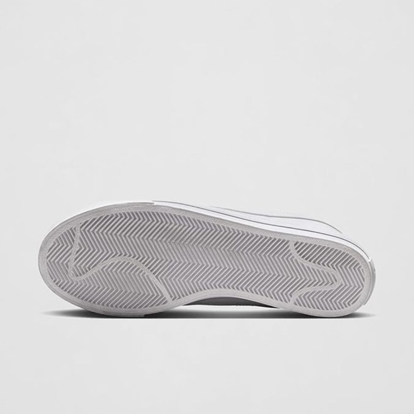 Nike Women's White Casual Court Shoes - Picture 5 of 5